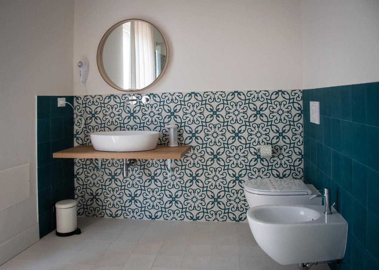 Dimora Donna Dora - Albergo Diffuso San Martino in Pensilis Екстер'єр фото